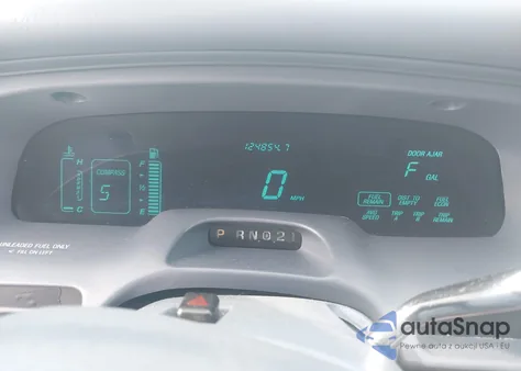 1997 Lincoln Town Car Executive из США, поврежденный, VIN 1LNLM81W9VY636150